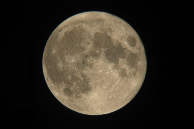 Pozorování večerní a noční oblohy Pozorování večerní a noční oblohy